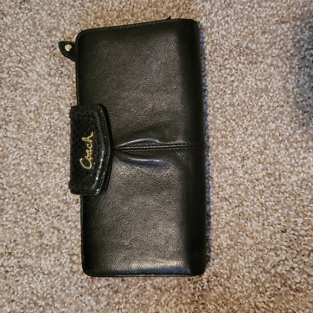 Coach wallet